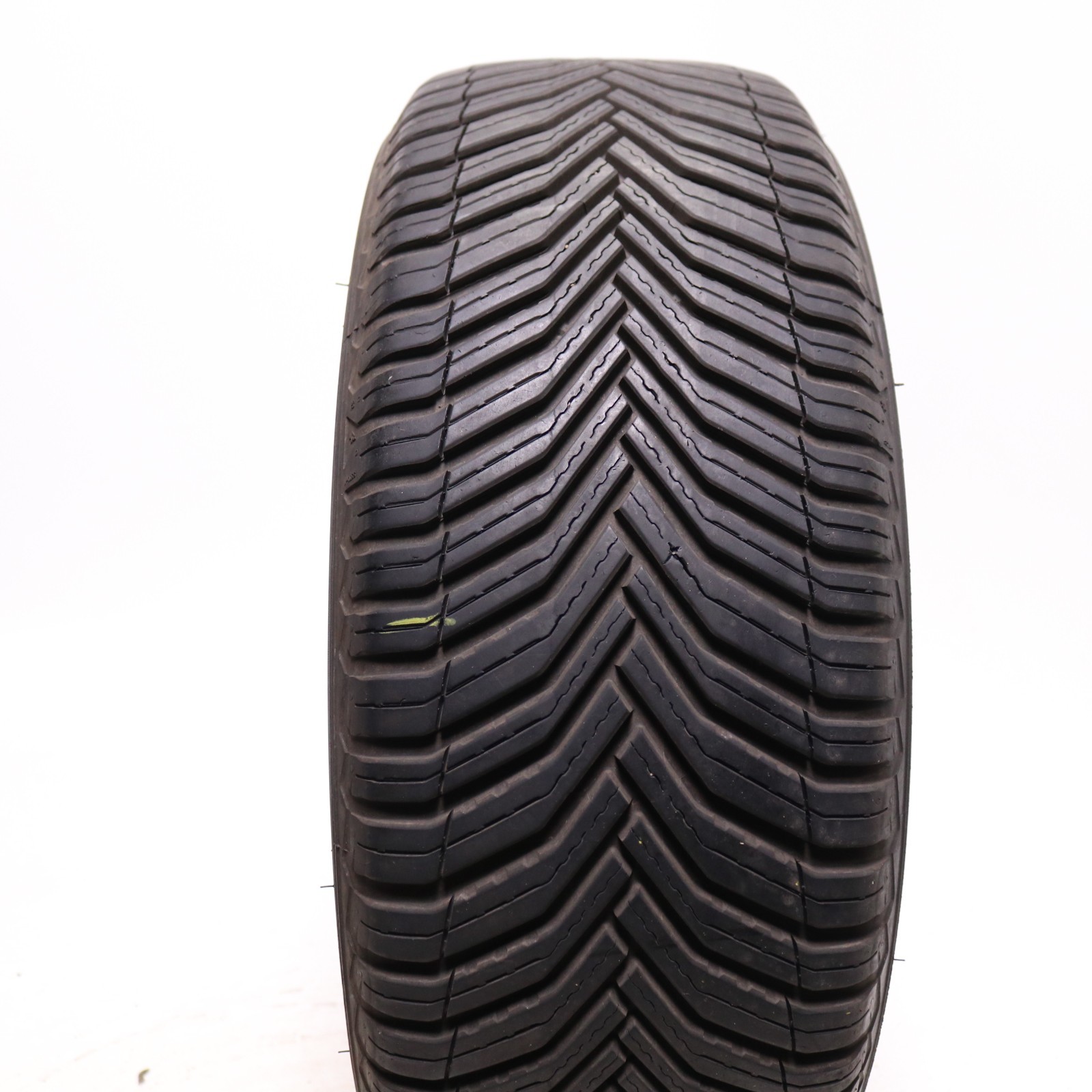 Set of 4 Used 215/55R17 Michelin CrossClimate 2 – 94V – 8.5-9.5/32