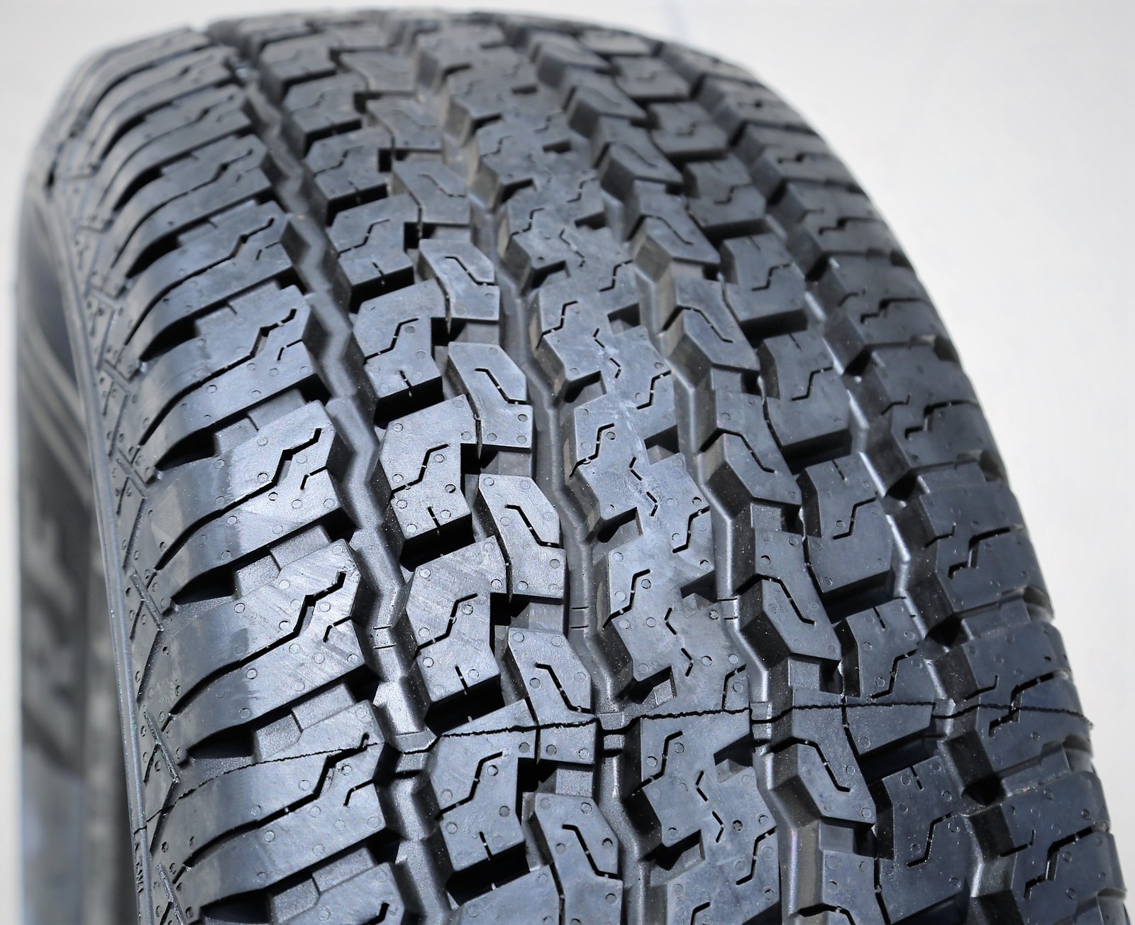 Tire MRF Wanderer A/T 255/65R18 111T (OWL) AT All Terrain