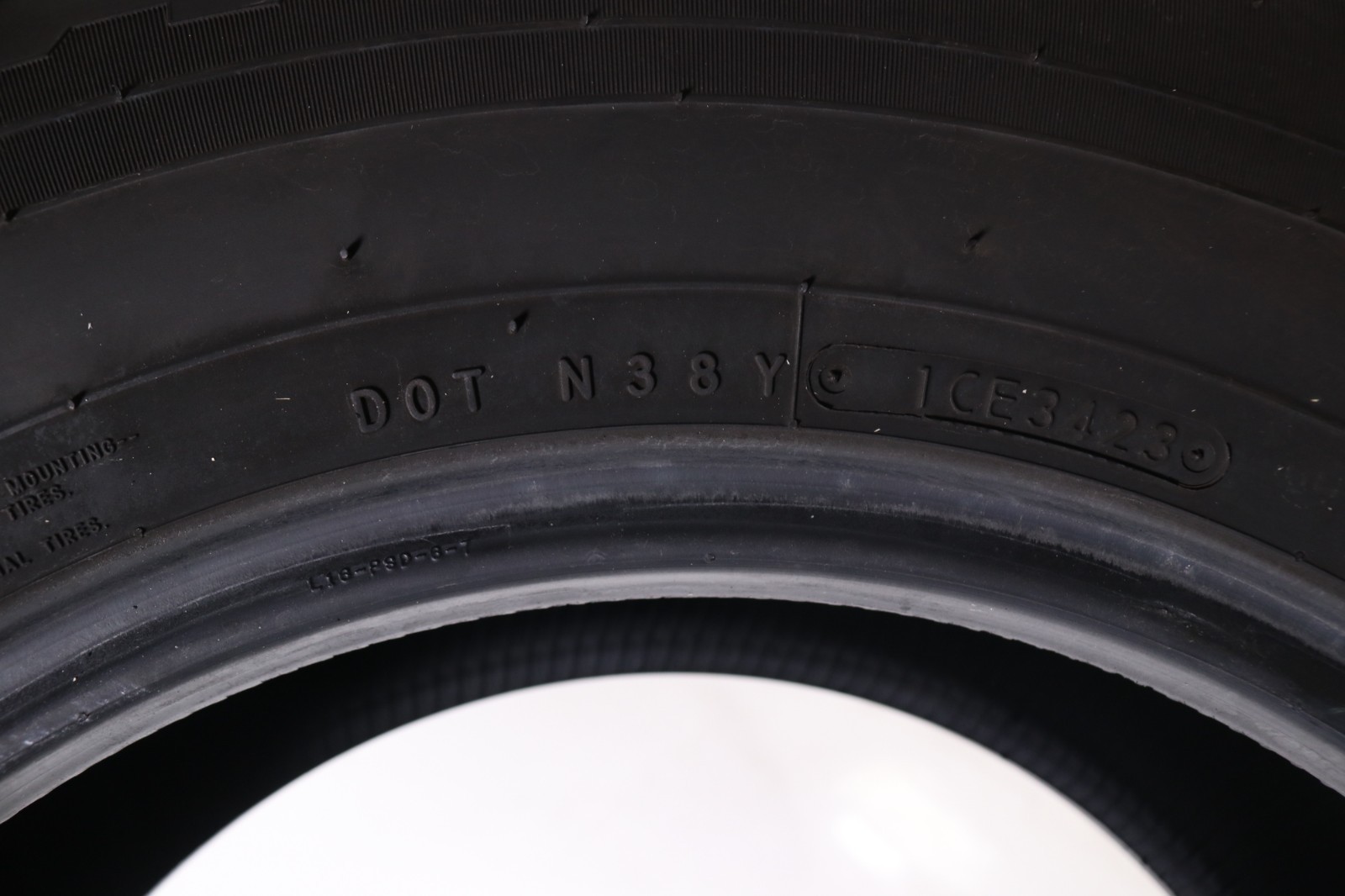Set of 2 Used 245/75R16 Toyo Open Country A31 – 109S – 9.5-10.5/32 No Repairs
