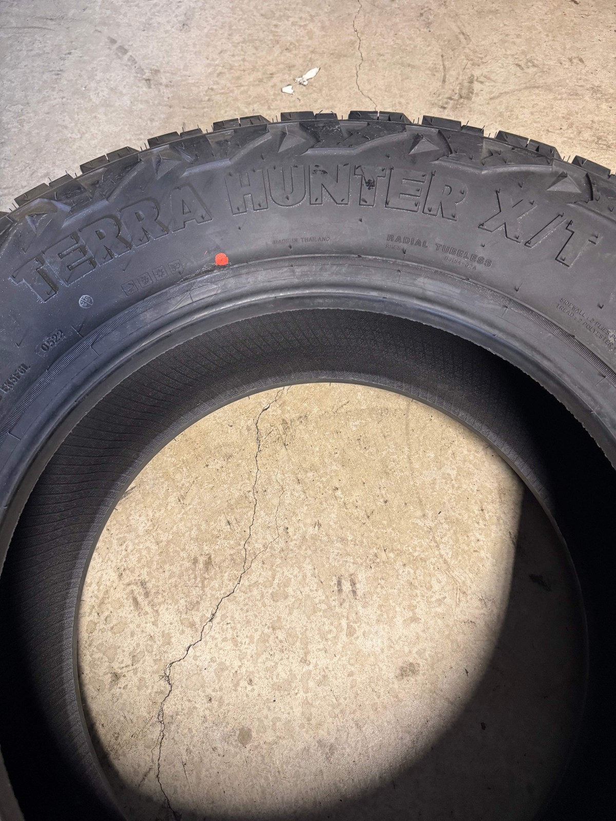 VENOM POWER TERRA HUNTER X/T BSW LT 265 70 18 124/121S 10PLY EXTREME TERRAIN TIR