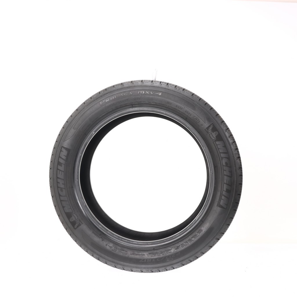 Set of (4) Used 215/55R17 Michelin Primacy MXV4 93V – 6-7/32