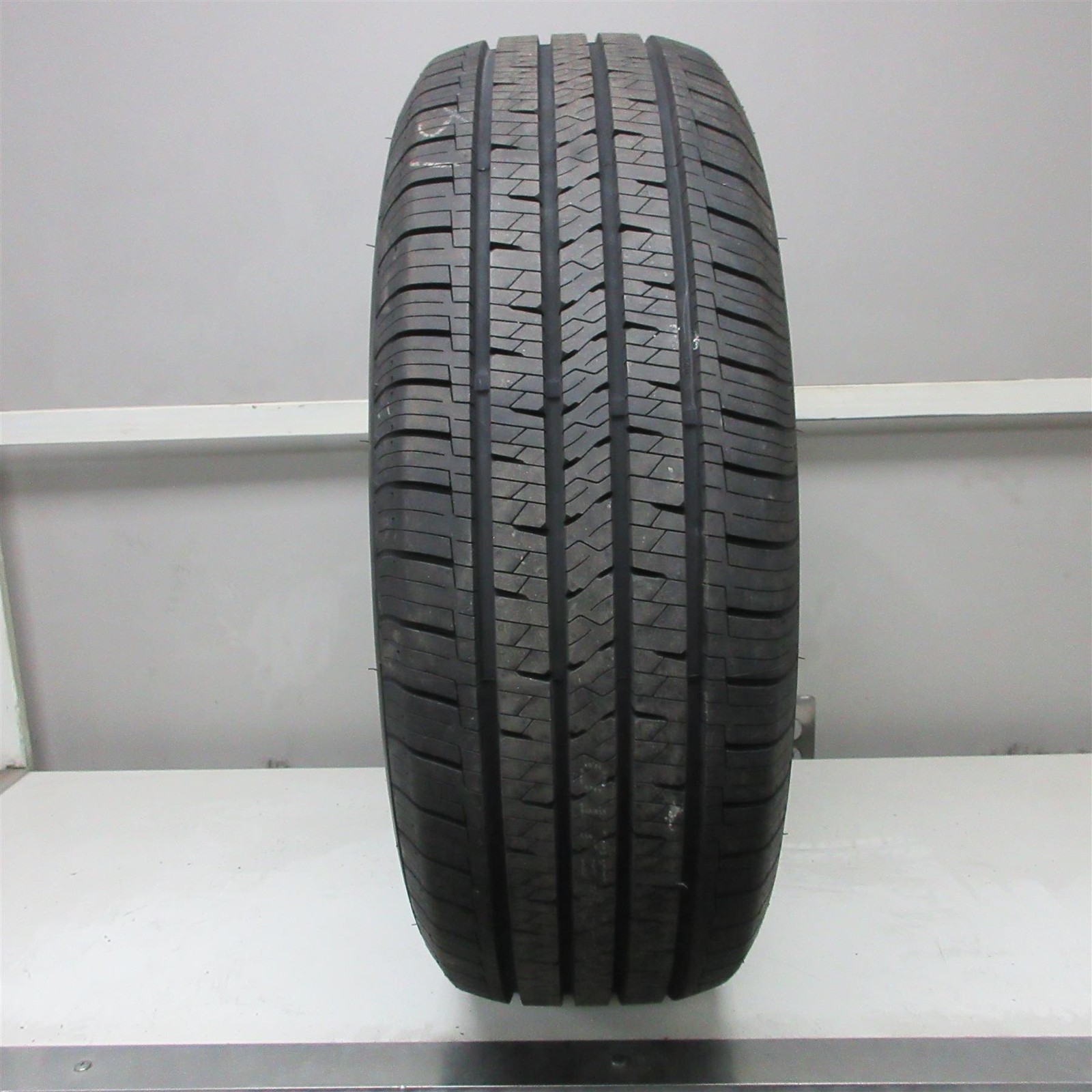 235/65R17 West Lake Foray RP218 108H Used Tire (10/32nd) NO PATCHES! (QTY 1)