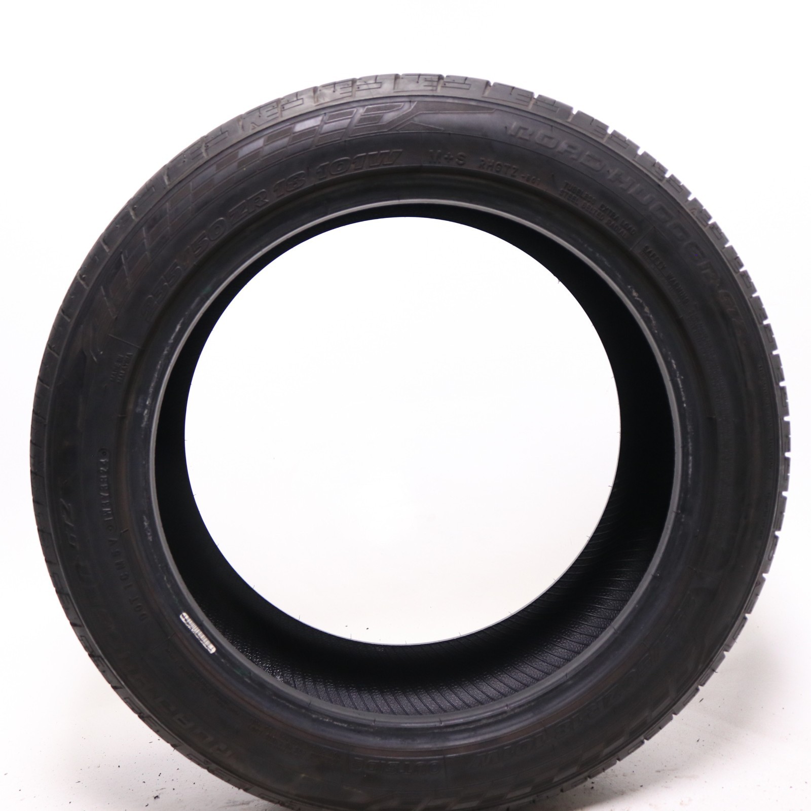 Set of 2 Used 235/50ZR18 Road Hugger GTZ – 101W – 9-10/32