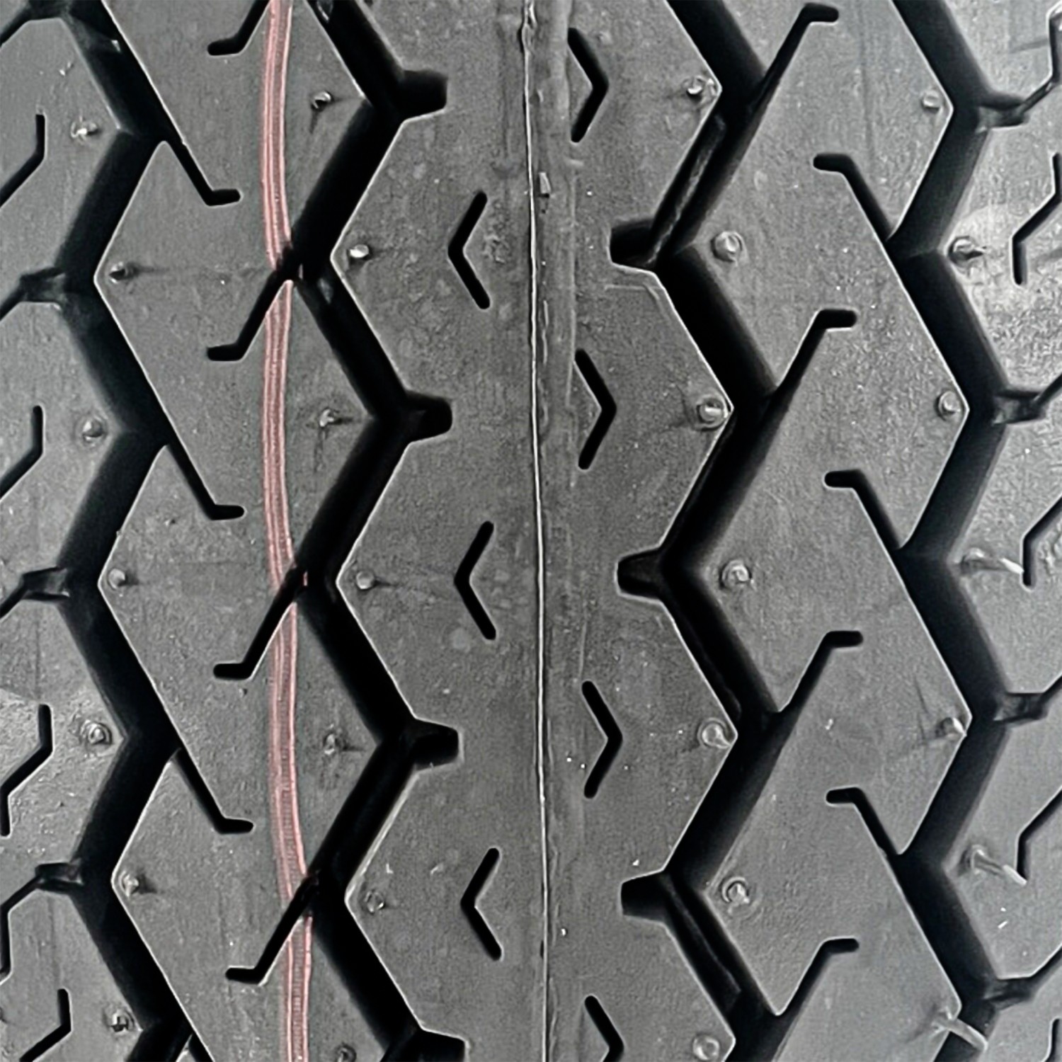 2 Assemblies RubberMaster H187 ST F78-14 6 Ply 14×6 5 x 114.3 Silver Eight Spoke