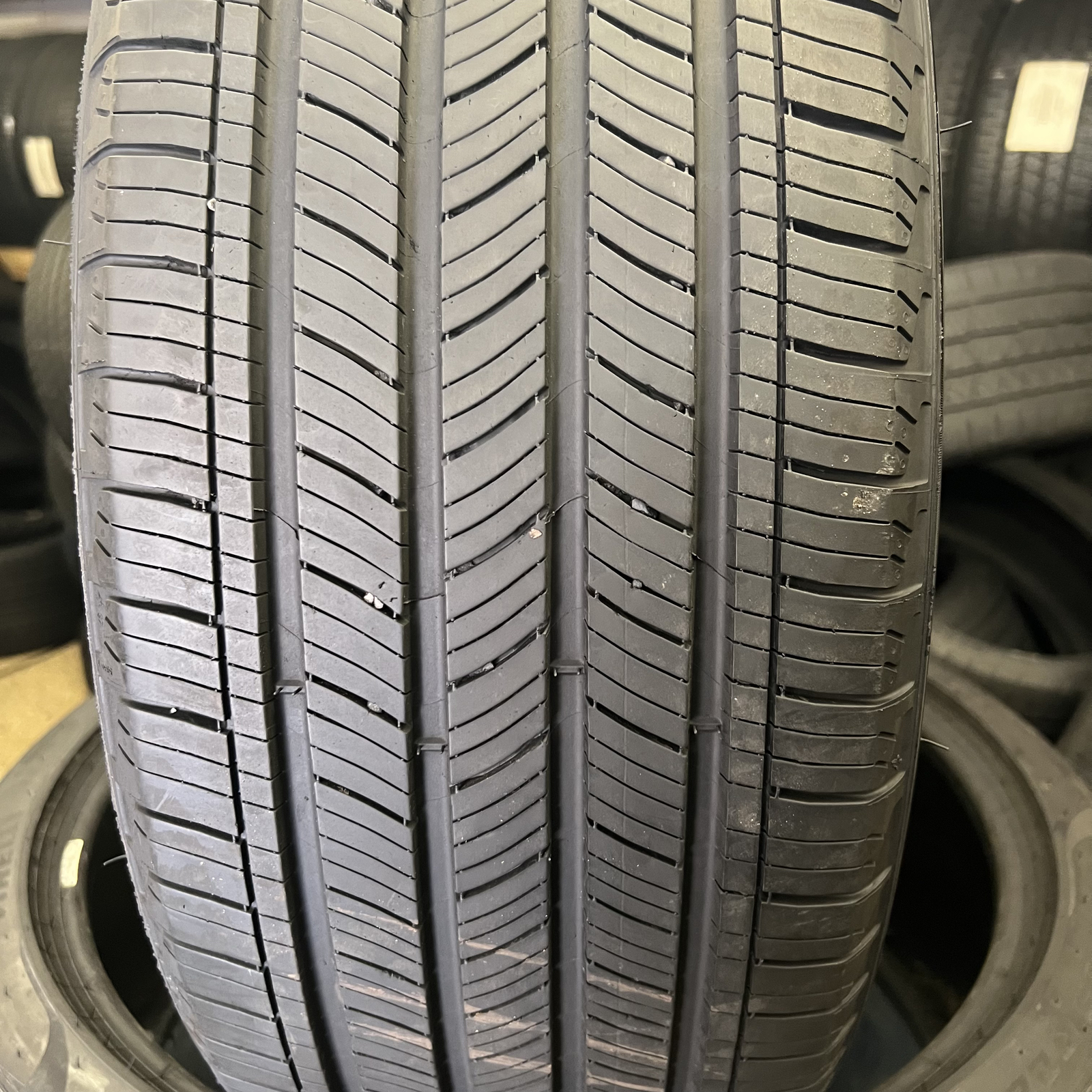 1 Tire LikeNEW Michelin Primacy A/S 235/55R19 235/55/19 101V