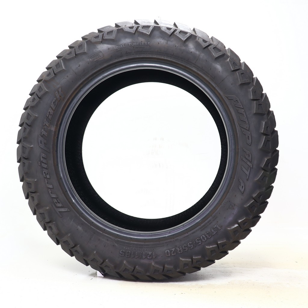 Used LT 305/55R20 AMP Terrain Attack A/T A 121/118S – 7.5/32
