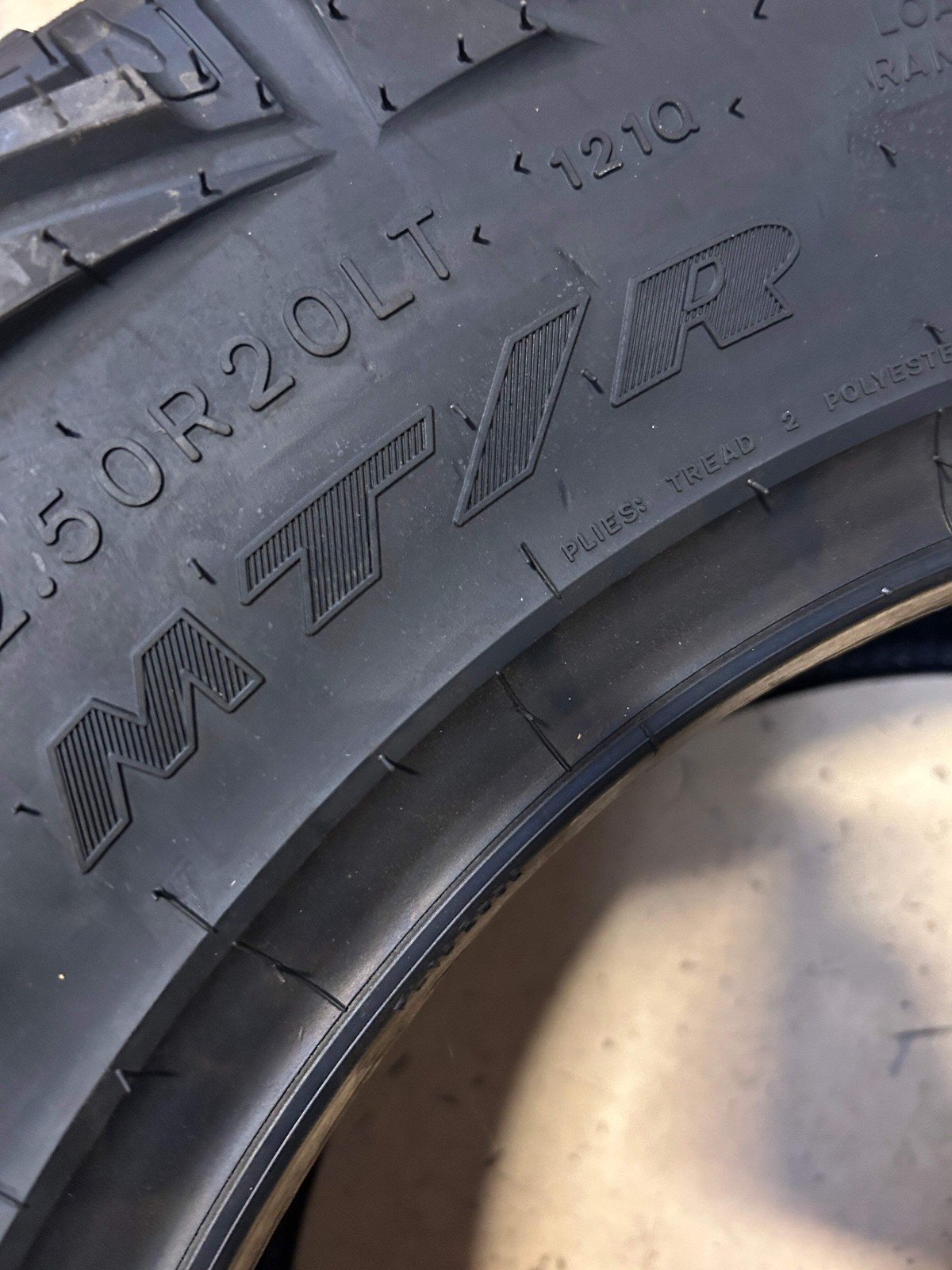 NOS GOODYEAR WRANGLER M/TR BSW LT 35 12.5 20 121Q 10PLY MUD TIRE 750002326