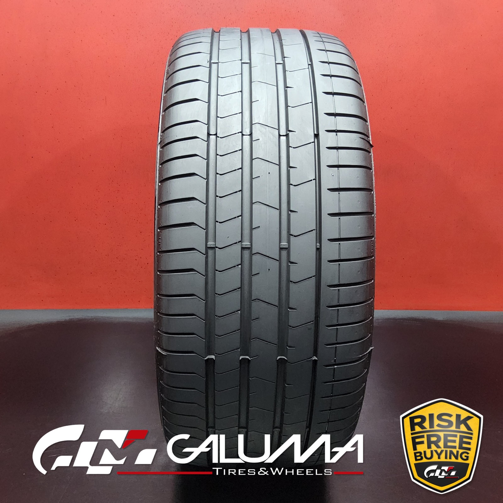 1 (One) Tire LikeNEW Pirelli P Zero PZ4 Run Flat MOE XL 255/35R19 No Patch 93558