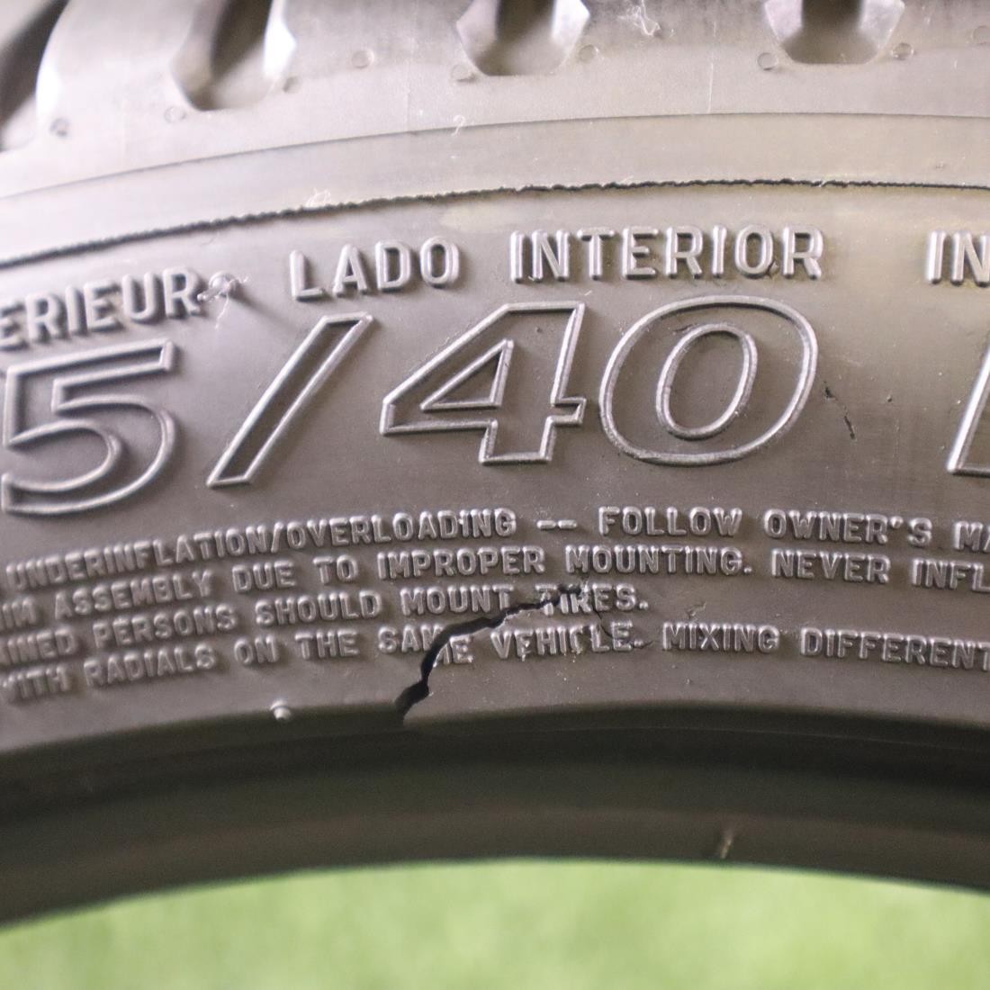 PAIR 275 40 20 Michelin Latitude Sport 3 Run Flat 75% Tread 6/32 106W #27169