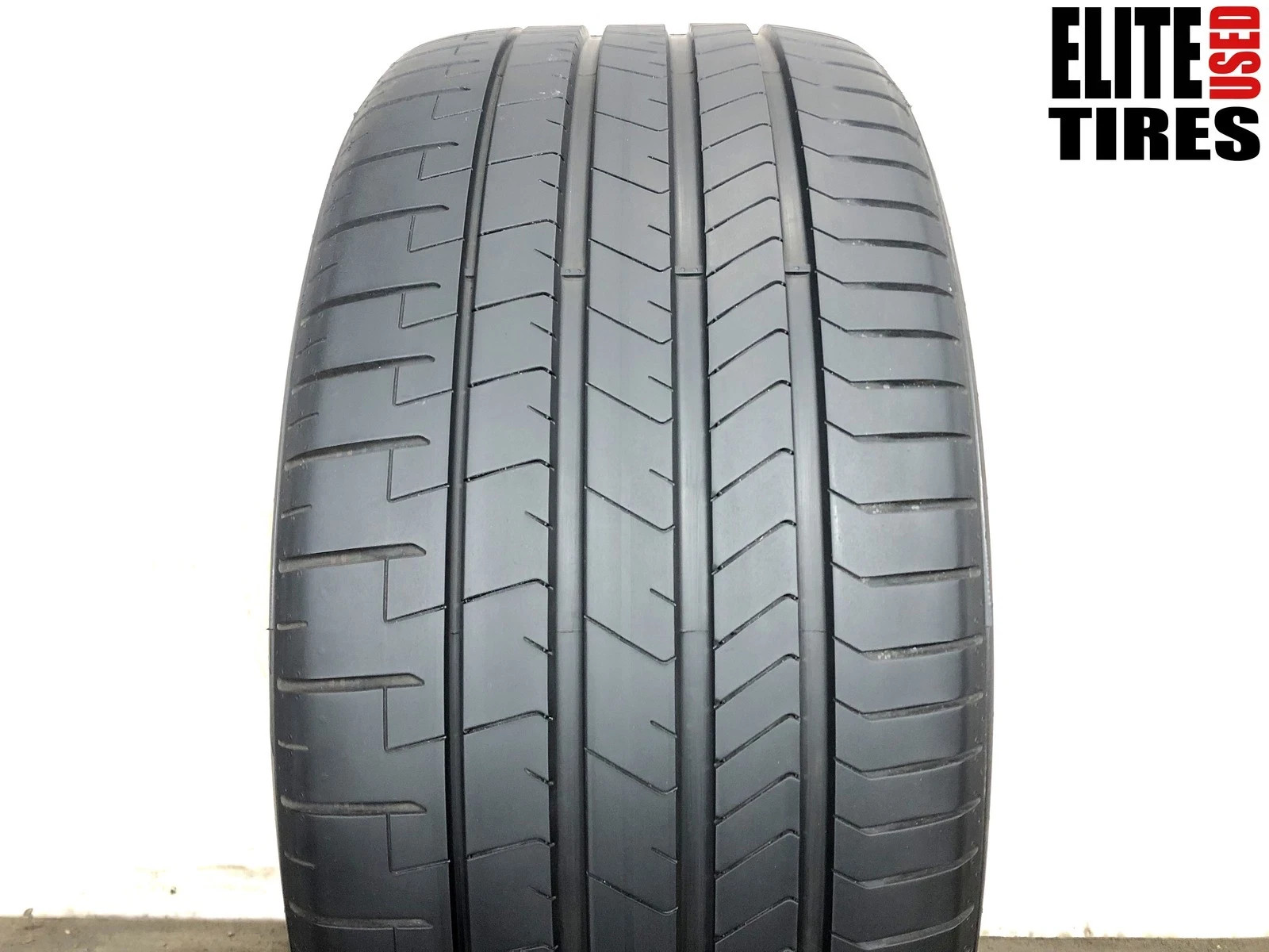 [1] Pirelli P Zero PZ4 Run Flat P315/35R22 315 35 22 Tire 9.0/32
