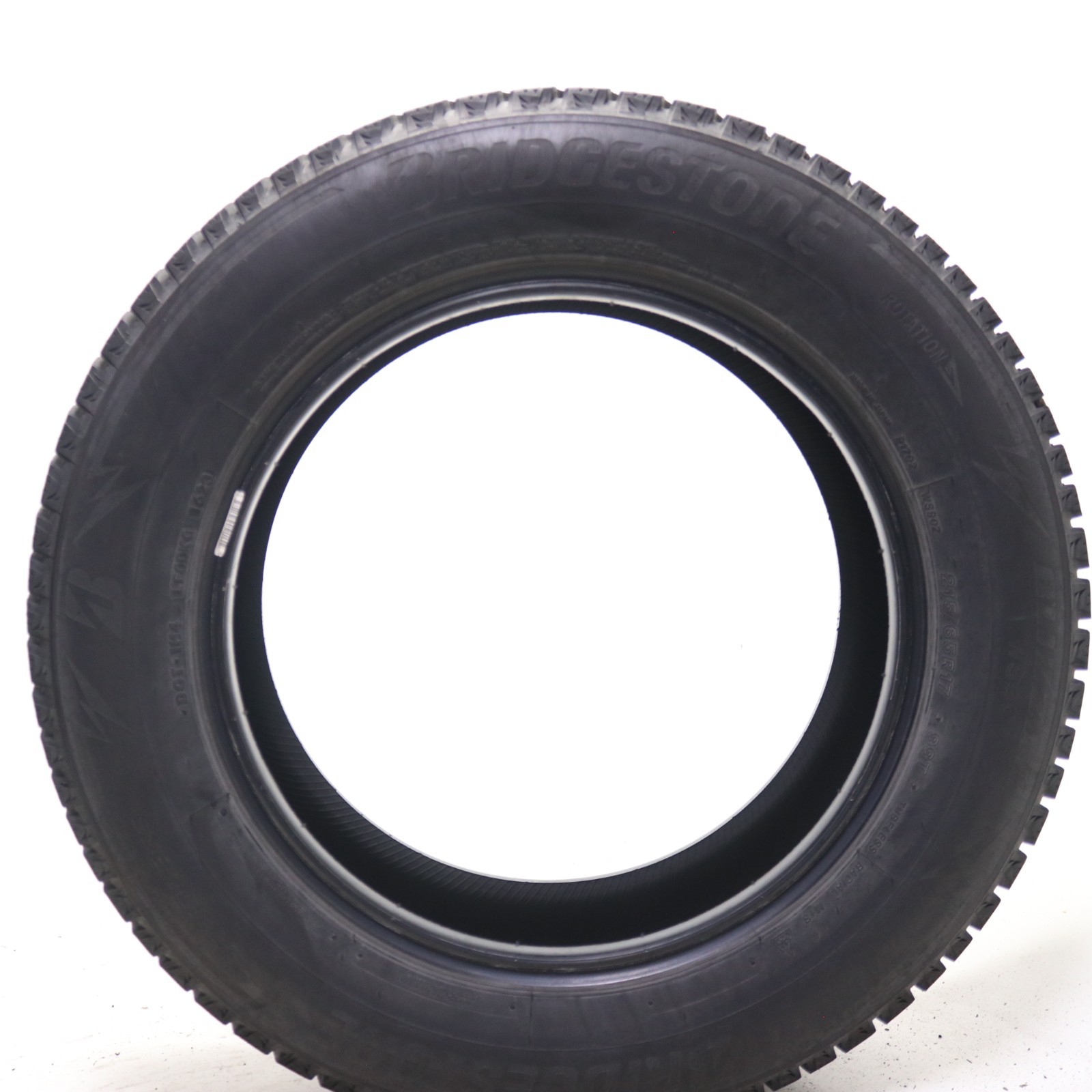 Used 215/65R17 Bridgestone Blizzak WS90 Studless – 99T – 8/32 No Repairs
