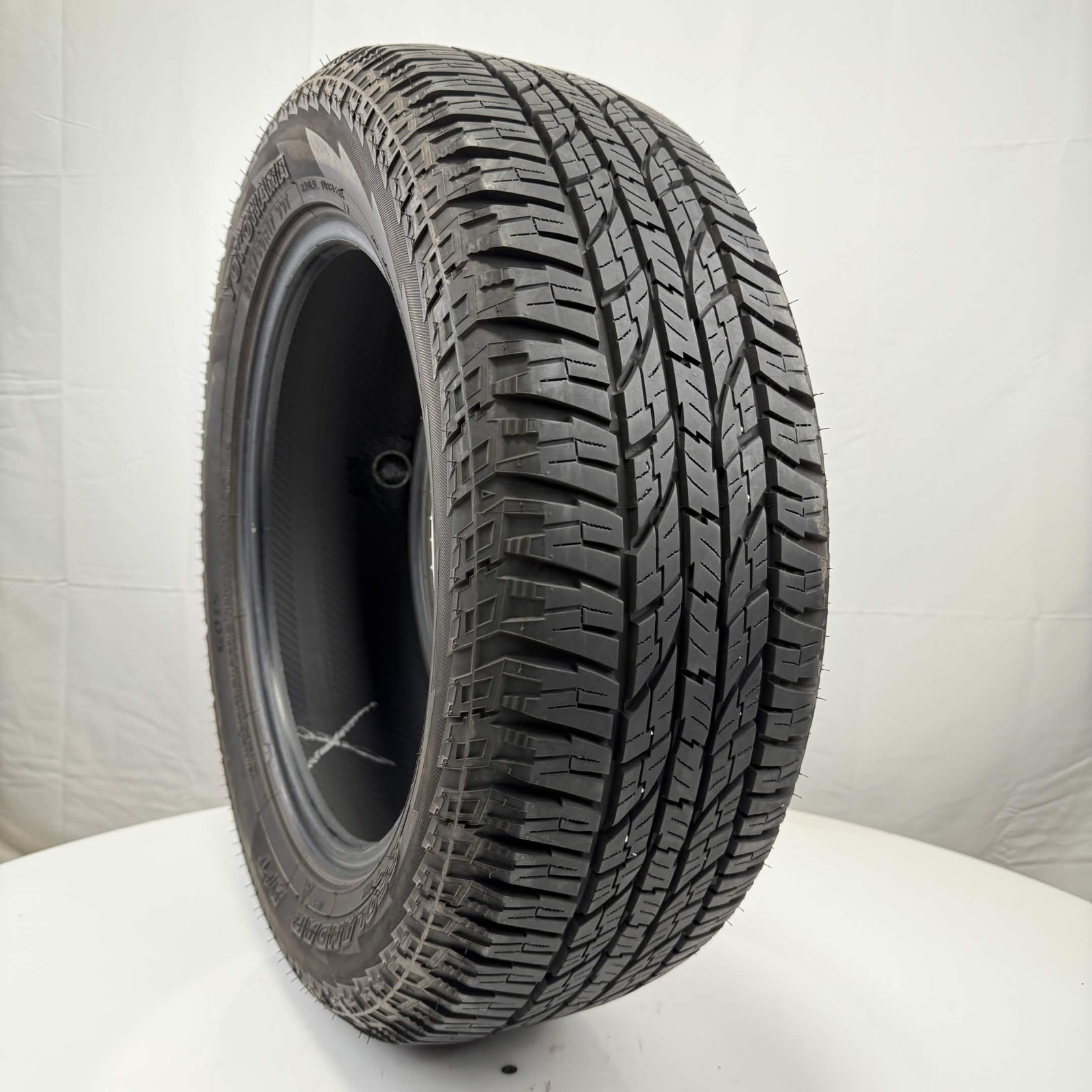 Used 225/60R17 Yokohama Geolandar A/T G015 99T 9.5/32 (DOT 24)