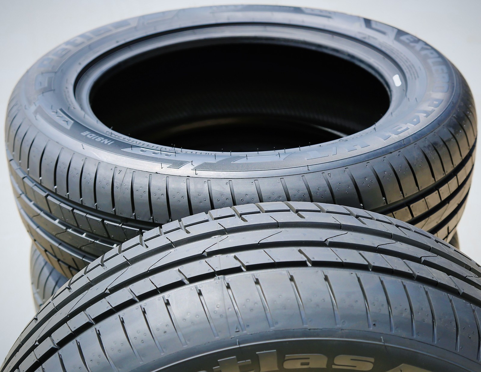 Petlas Explero PT431 H/T 225/65R17 102H Summer Performance Tire UTQG 320AA