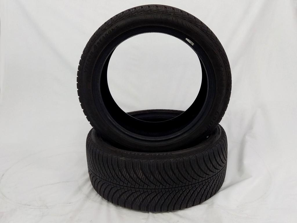 225/45 R17 94V GOODYEAR VECTOR 4SEASON GEN-2 5.55MM 5.82MM A0321 QUAT tires