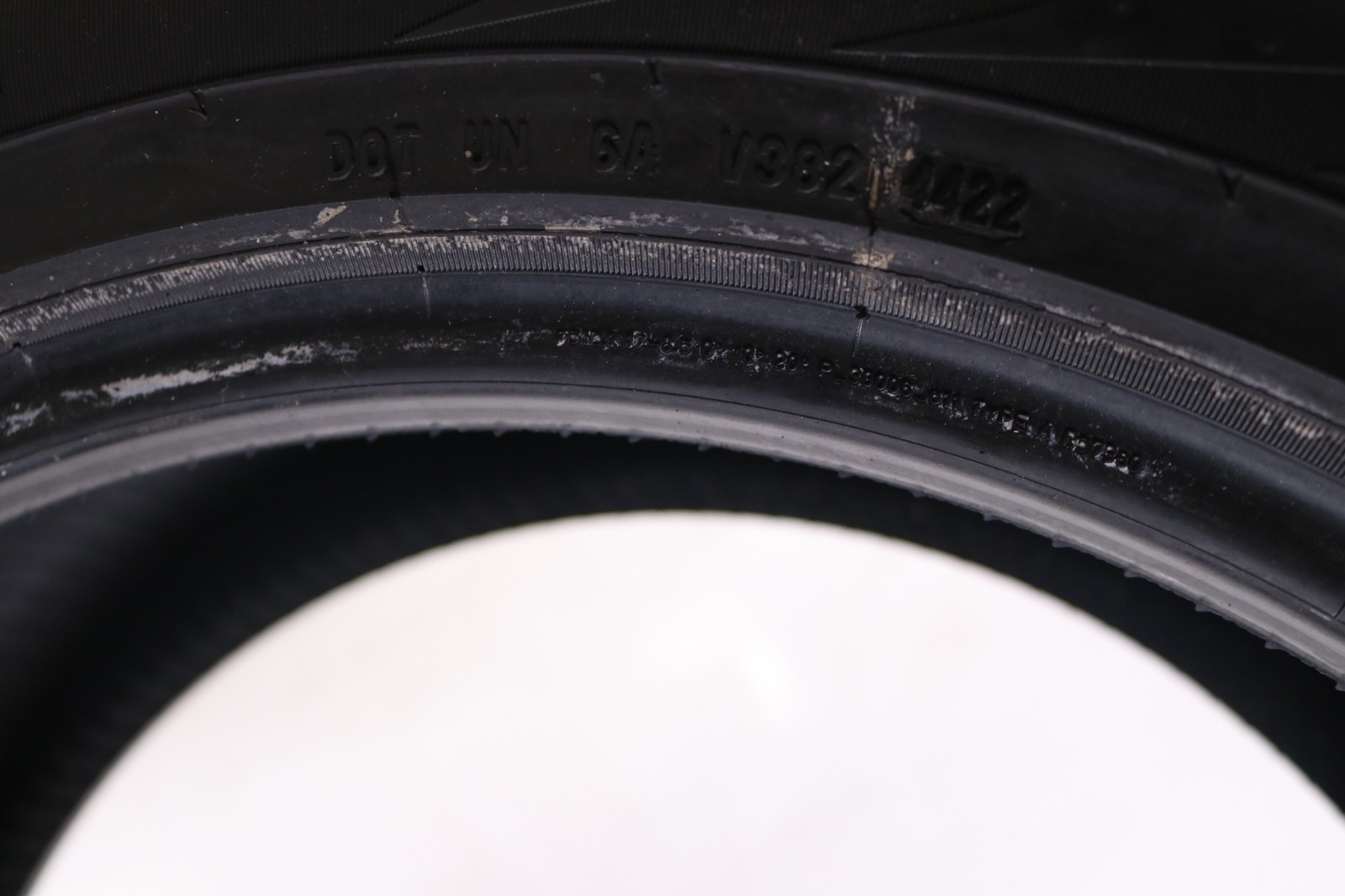 Set of 2 Used 255/45R20 Pirelli Scorpion Verde AO – 101W – 8.5-9/32