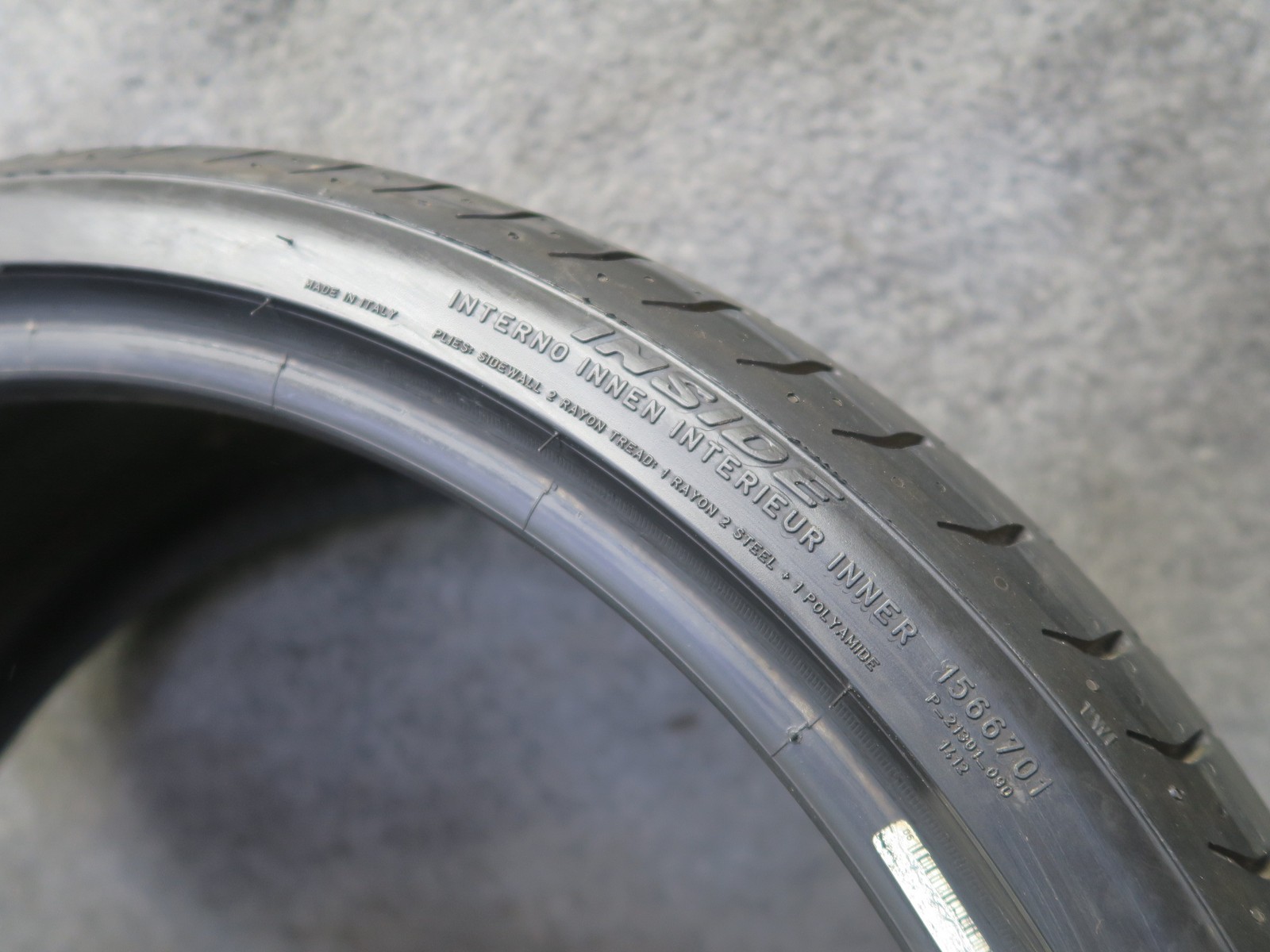 PIRELLI PZERO SUMMER TIRE 255/30 ZR20 92Y 0423 7/32 TREAD