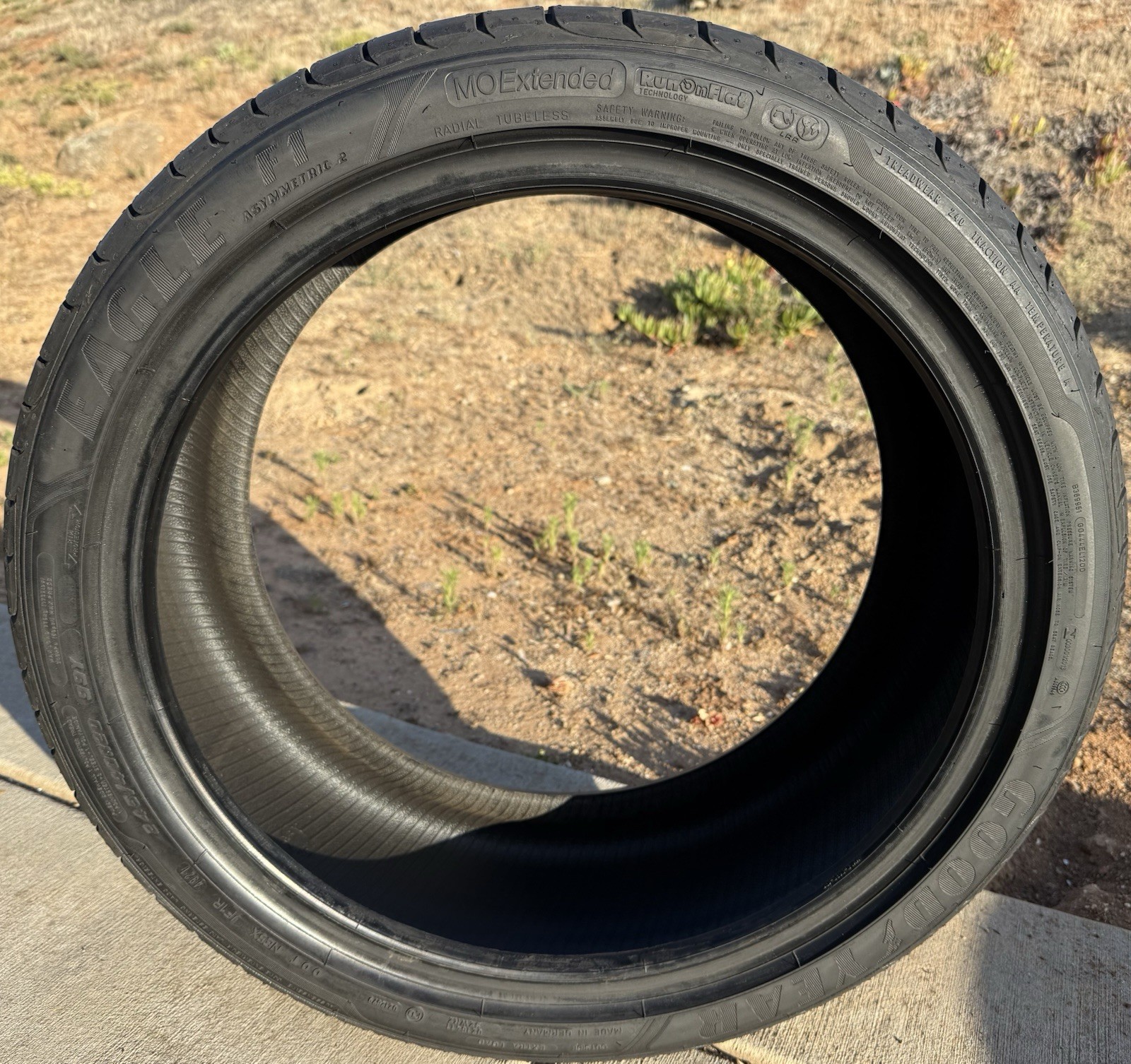 ONE NEW 245/40R20 99Y Goodyear Eagle F1 Asymmetric 2 MOE RunOnFlat ROF Run Flat