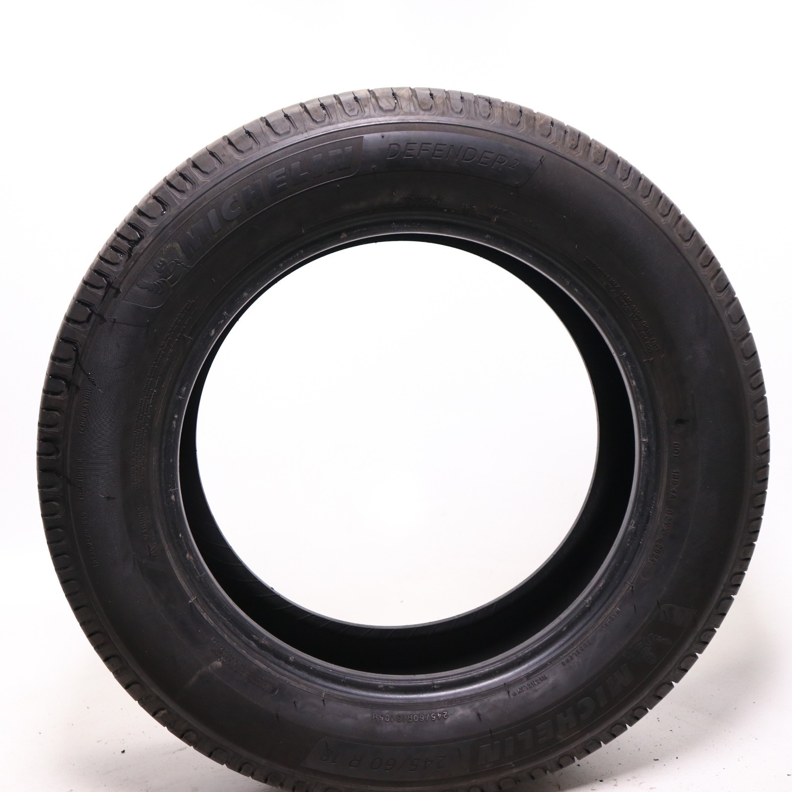 Set of 2 Used 245/60R18 Michelin Defender 2 – 105H – 9-10/32