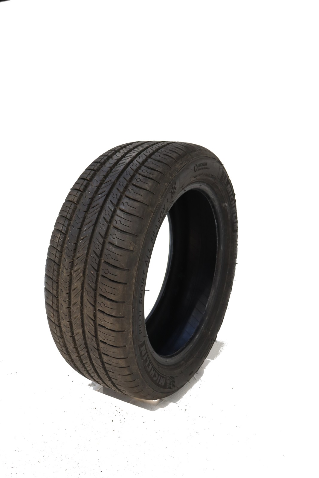 P215/55R17 Michelin Pilot Sport A/S 4 98 Y Used 9/32nds
