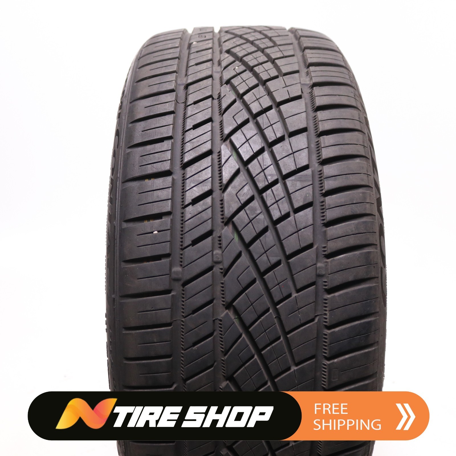 Used 235/35ZR20 Continental ExtremeContact DWS06 Plus – 92Y – 10/32 No Repairs