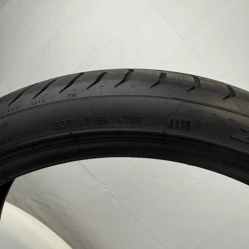 Used 235/35ZR20 Pirelli P Zero 88Y 9/32 (DOT 19)