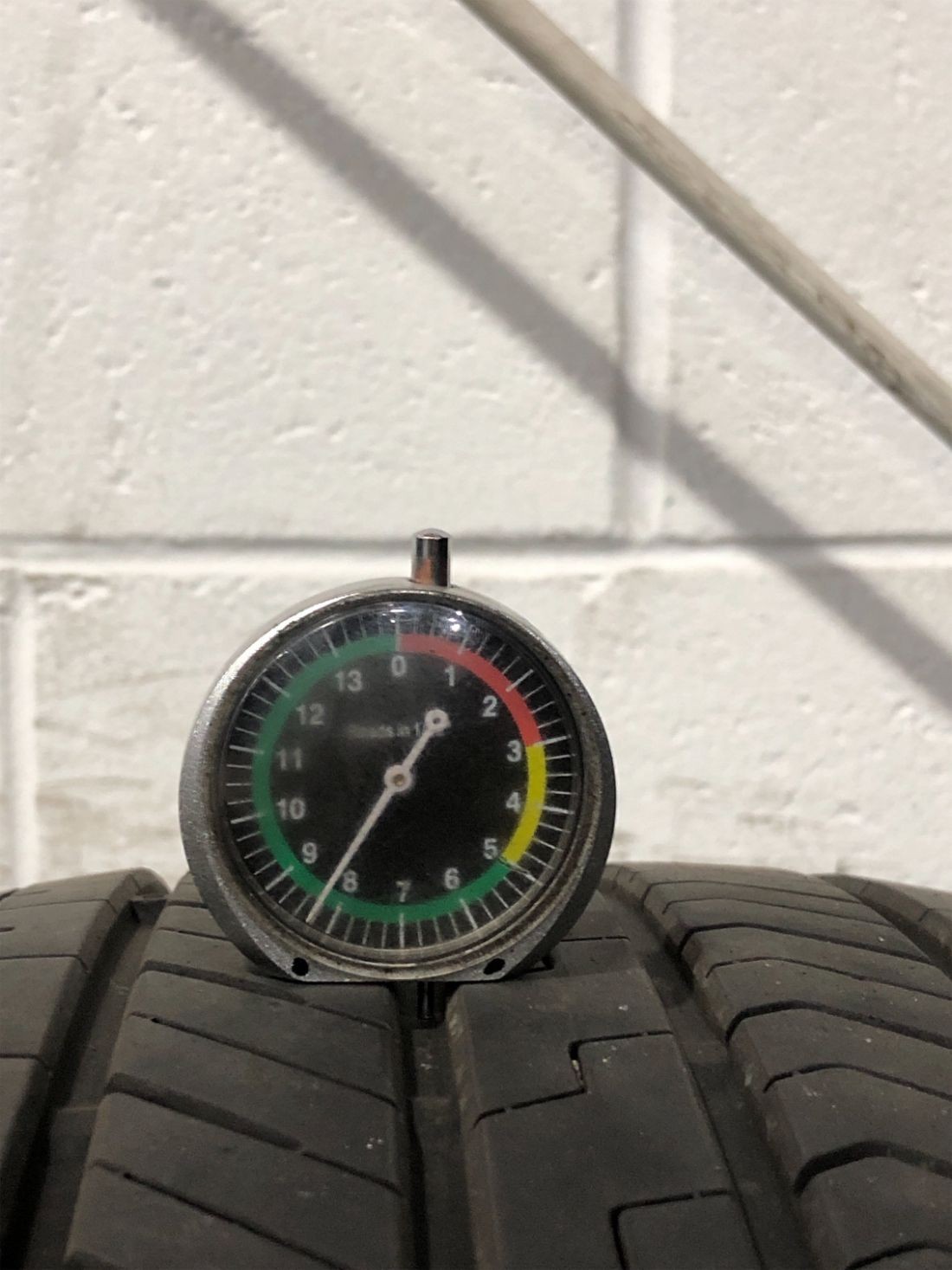 4x P265/60R20 Yokohama Geolandar X-CV G057N 8/32 112 H Used Tires 2656020