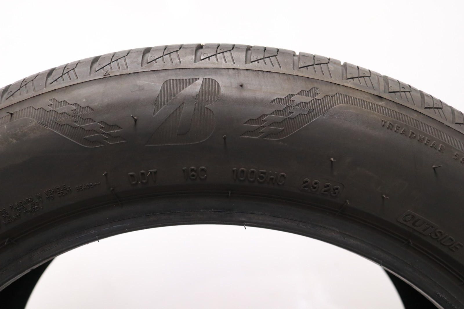 Set of 4 Used 225/55R18 Bridgestone Turanza LS100 – 102H – 7-8/32