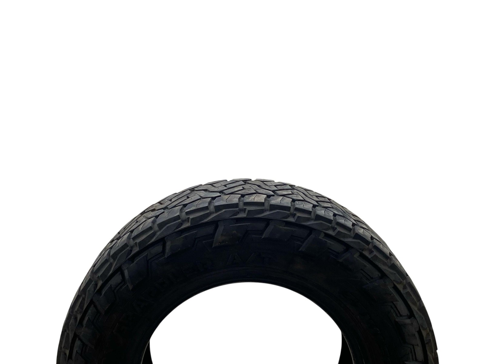 (A) NITTO RECON GRAPPLER 37×11.50R20 TIRE 11/32NDS TREAD DEPTH DATE CODE 2724