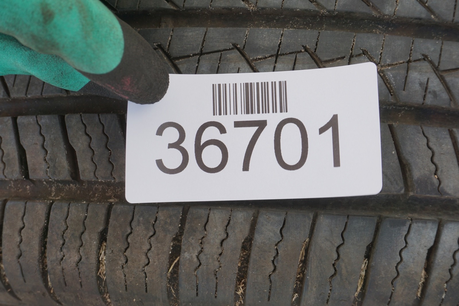 2 X Pirelli Pzero All Season Plus 3 255/35 R18 94Y Tires Tire – USED – GOOD