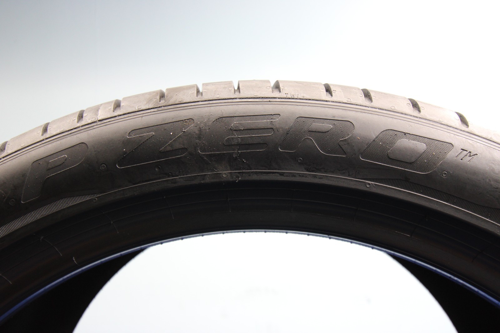 2 Used Pirelli Pzero ★ RSC RFT PZ4 315/35R21 315/35/21 3153521 111Y