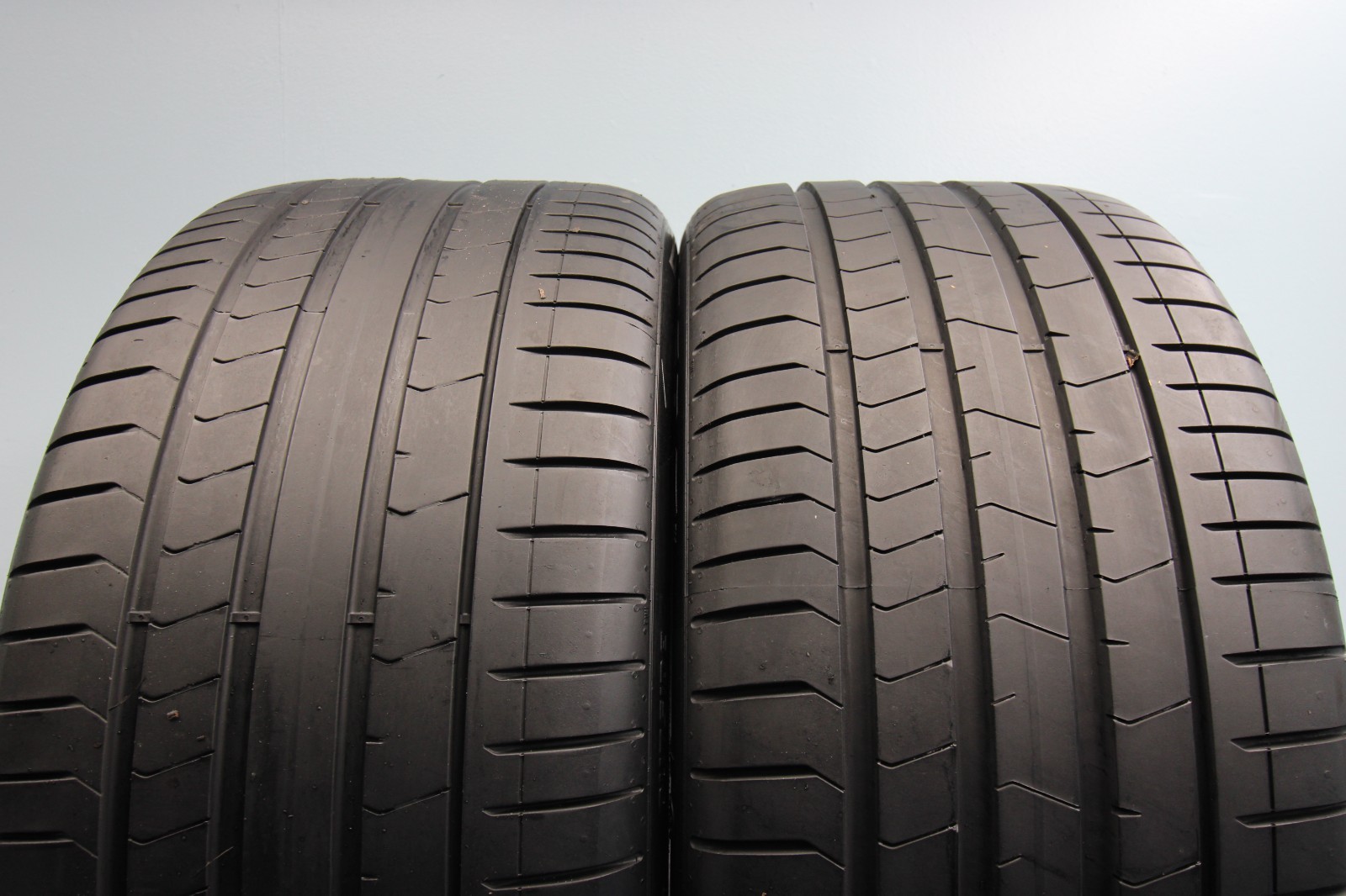 2 Used Pirelli Pzero ★ RSC RFT PZ4 315/35R21 315/35/21 3153521 111Y