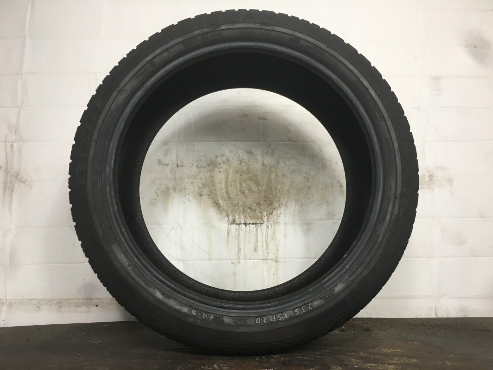 [1] Dunlop Grandtrek Touring A/S P235/45R20 235 45 20 Tire 8.0-8.5/32