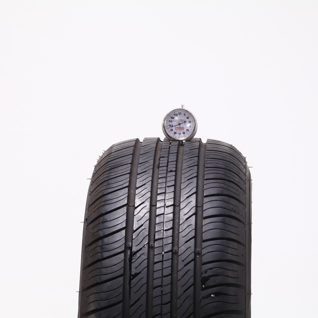Used 235/60R16 GT Radial Champiro Touring AS 100H – 9.5/32