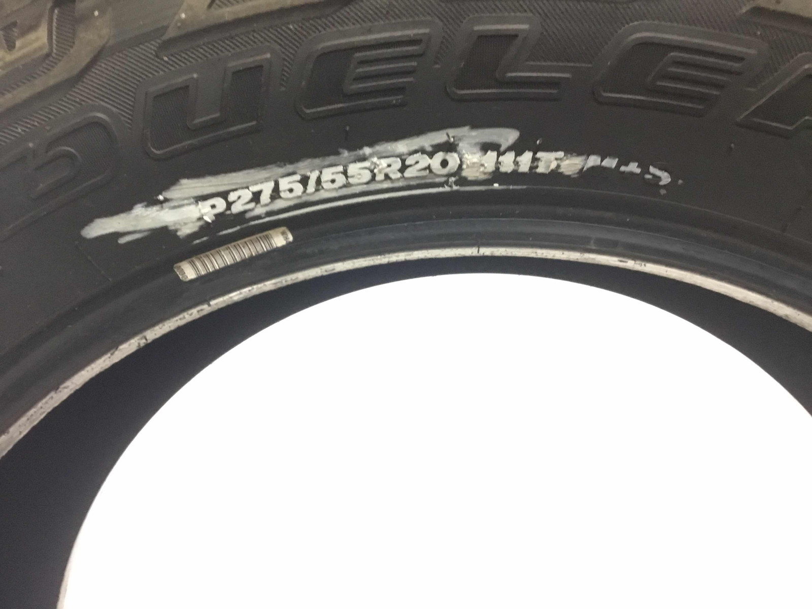 P275/55R20 Bridgestone Dueler A/T Revo 3 111 T Used 8/32nds