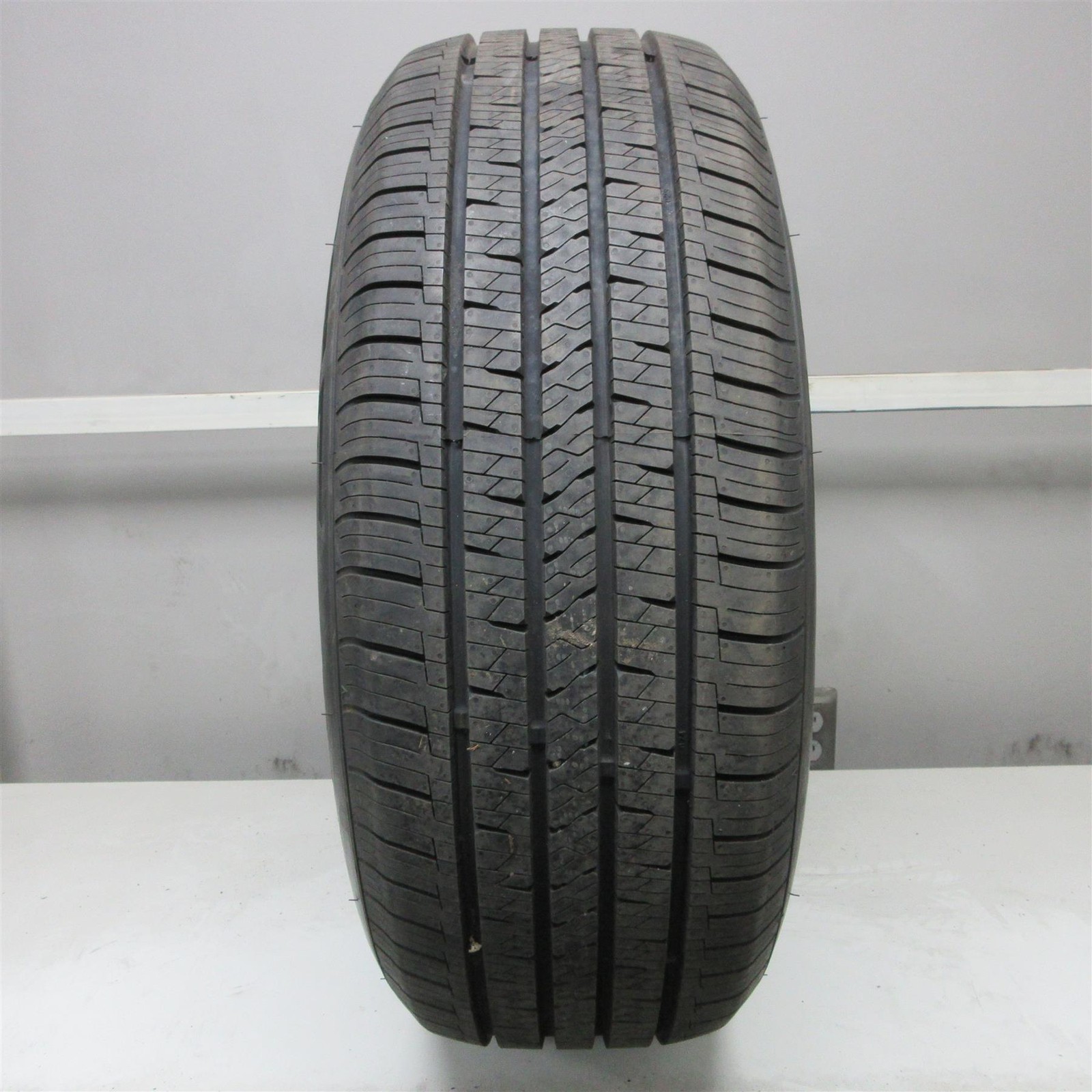 235/60R17 West Lake Foray RP218 102H Used Tire (10/32nd) NO PATCHES! (QTY 1)