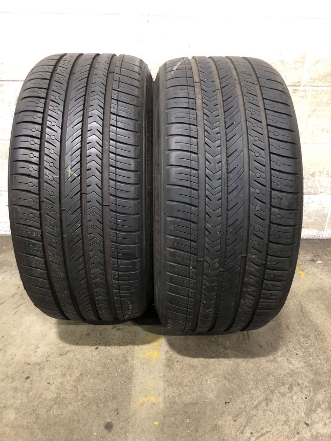 2x P275/35R21 Michelin Pilot Sport A/S 4 TO 8/32 103 W Used Tires 2753521