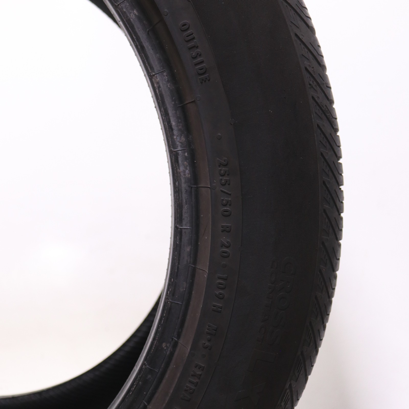 Set of 4 Used 255/50R20 Continental CrossContact LX Sport AO – 109H – 8.5-9.5/32