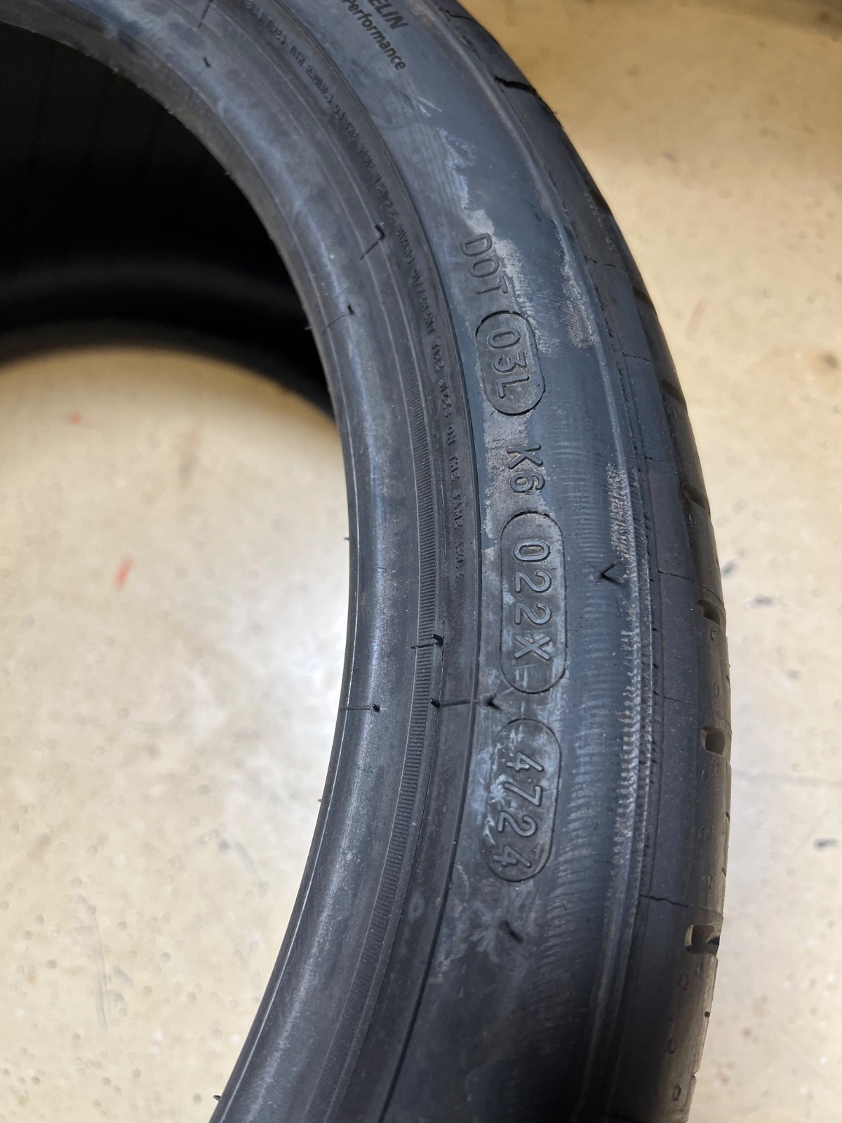 1 – NEW 255/35ZR18 XL (94Y) Michelin Pilot Sport All Season 4 – 7084