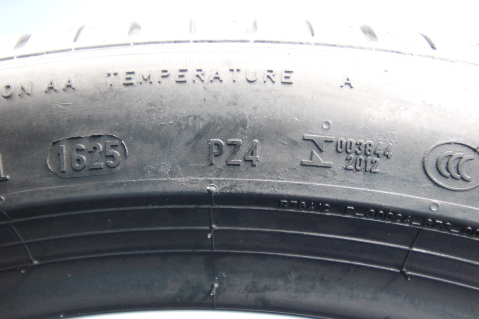 2 Used Pirelli Pzero ★ PZ4 PNCS 255/40R21 255/40/21 2554021 102Y