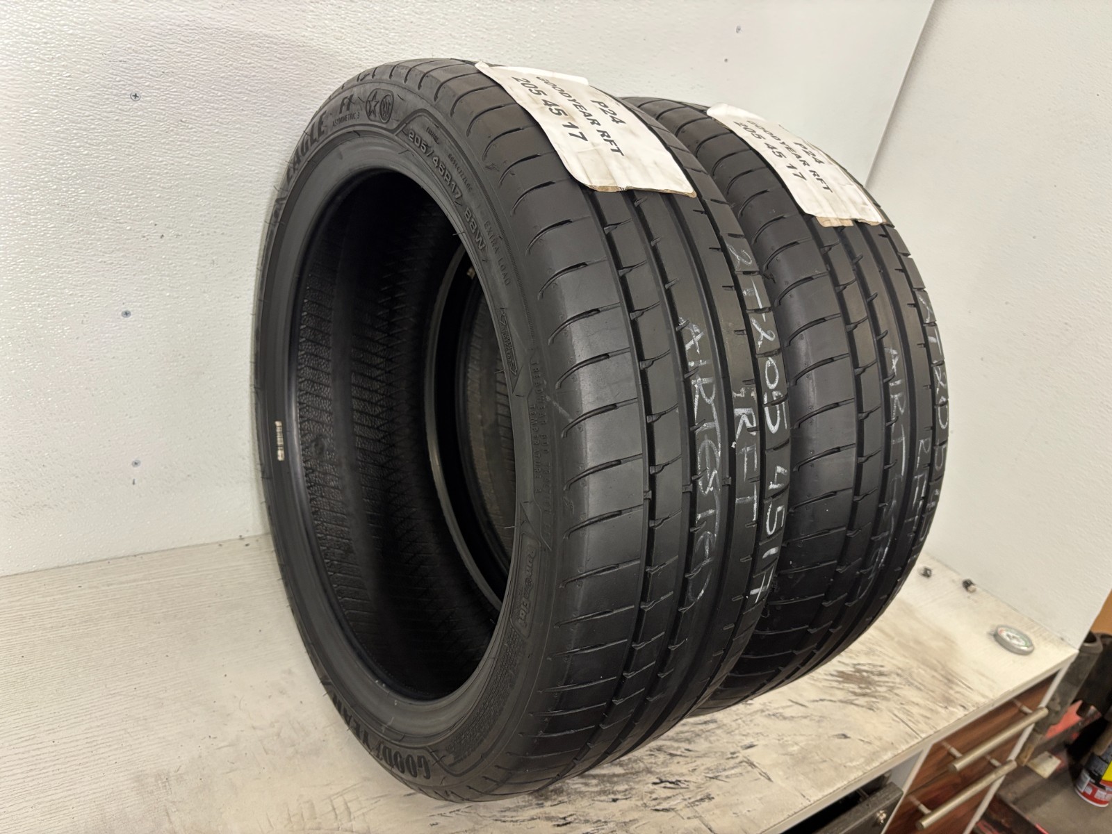 2 Tires 205 45 17 Goodyear Eagle F1 Asymmetric 3 Run Flat (7.00/32 = 77% Tread)