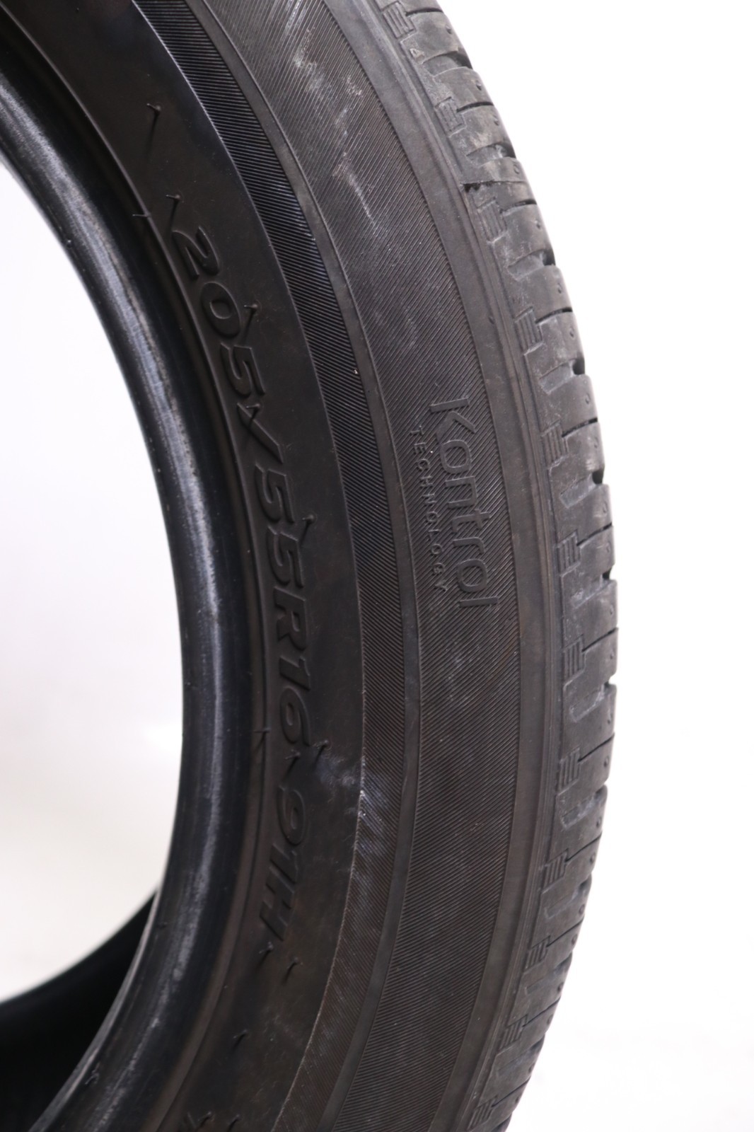 Set of 4 Used 205/55R16 Hankook Kinergy GT – 91H – 8-8.5/32