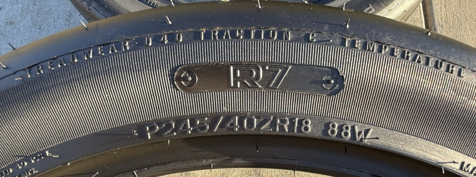Set of TWO BRAND NEW 245/40ZR18 88W Hoosier R7 Racing Tires Slicks P245/40ZR18