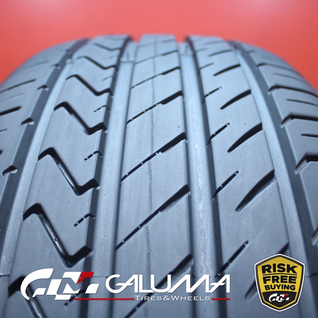 1 (One) Tire LikeNEW Lexani LX Twenty 235/55R19 235/55/19 ZR19 No Patch #81957