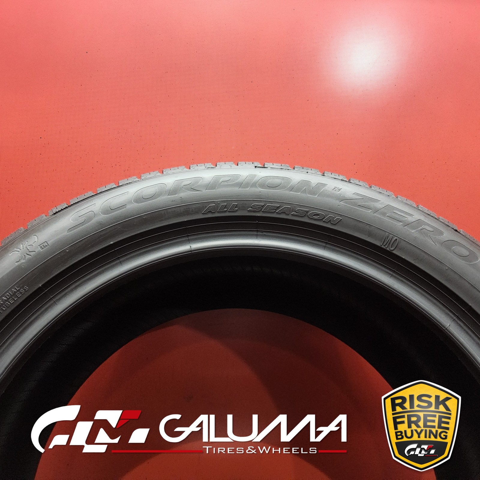 Set of 2 Tires LikeNEW Pirelli Scorpion Zero All season MO 315/40R21 111H #95452