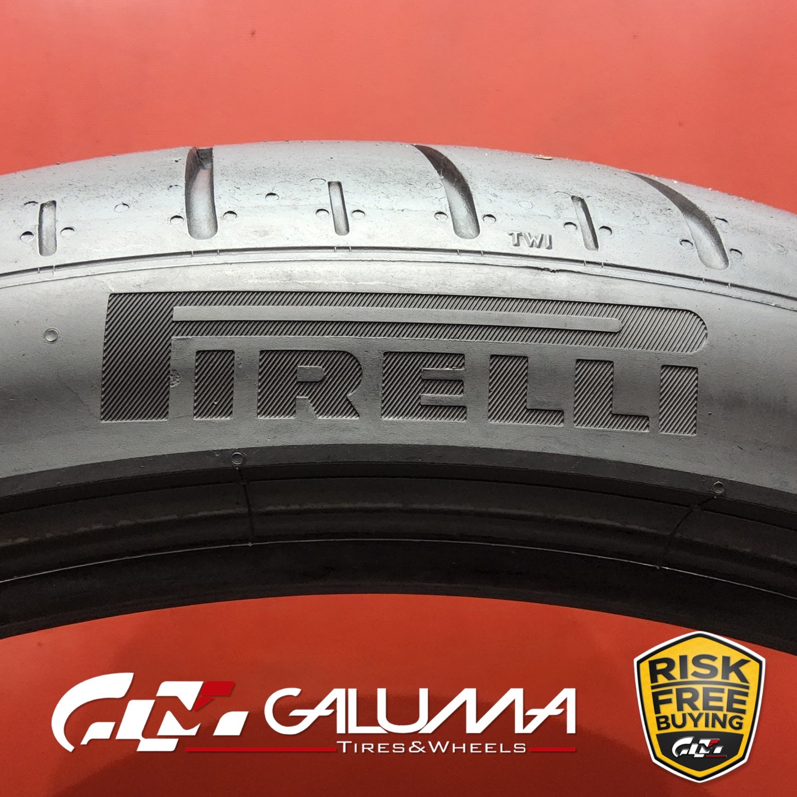 1 (One) Tire LikeNEW Pirelli P Zero CORSA PZC4 315/30ZR22 107Y No Repairs #88825