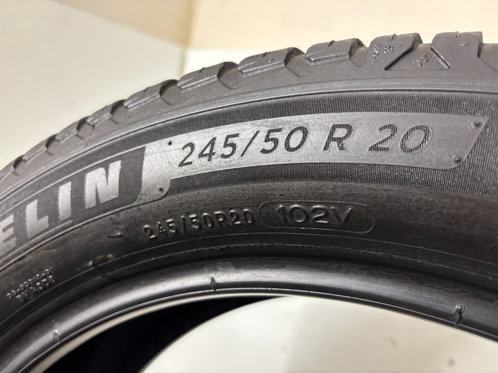 NO SHIPPING ONLY LOCAL PICK UP 1 tire 245 50 20 Michelin Crossclimate 2