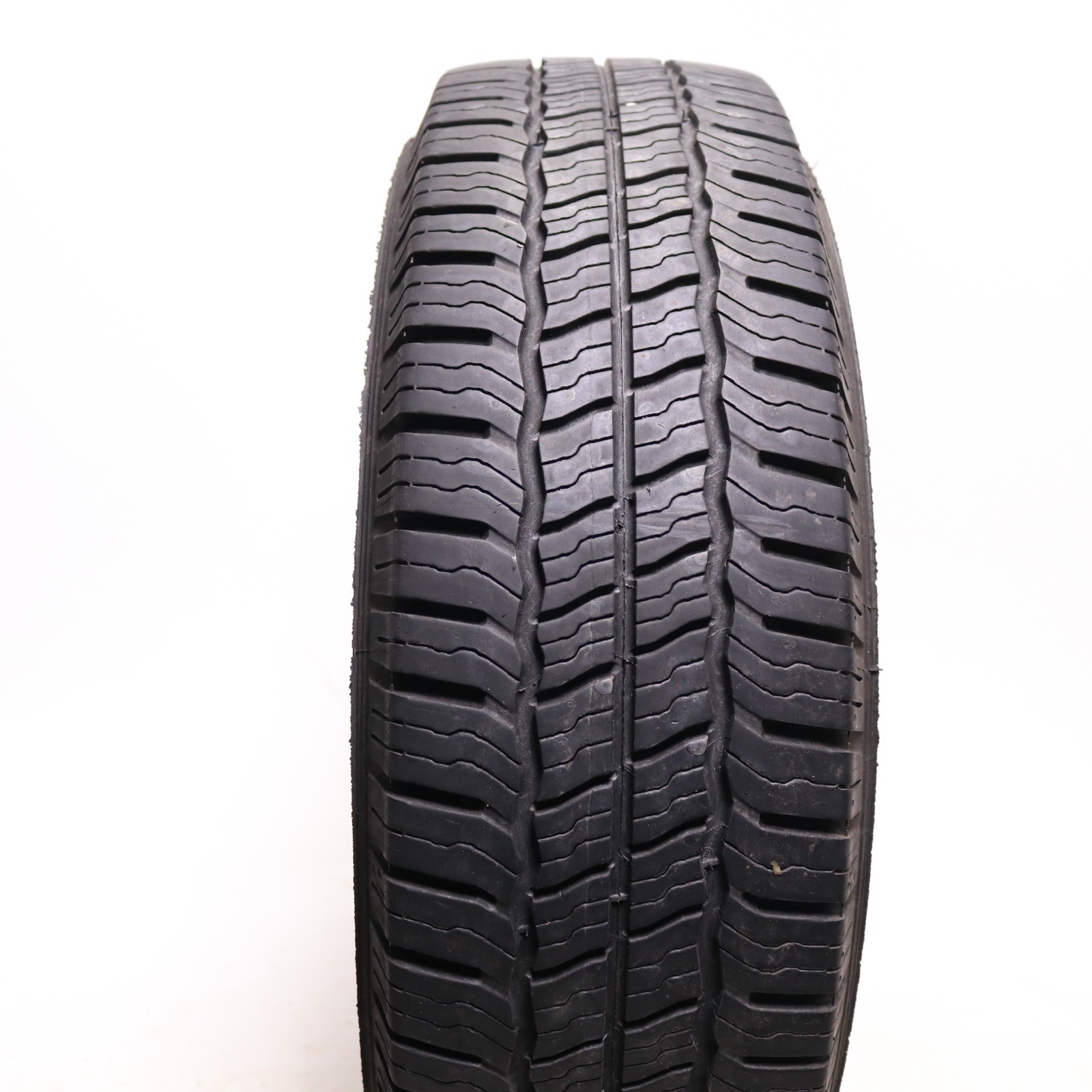 Set of 4 Used LT 225/75R16 Michelin Agilis CrossClimate – 115/112R – 6-7/32