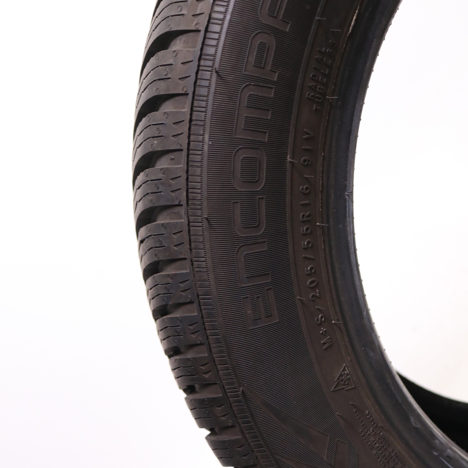 Set of 2 Used 205/55R16 Nokian Encompass AW 02 – 91V – 11/32