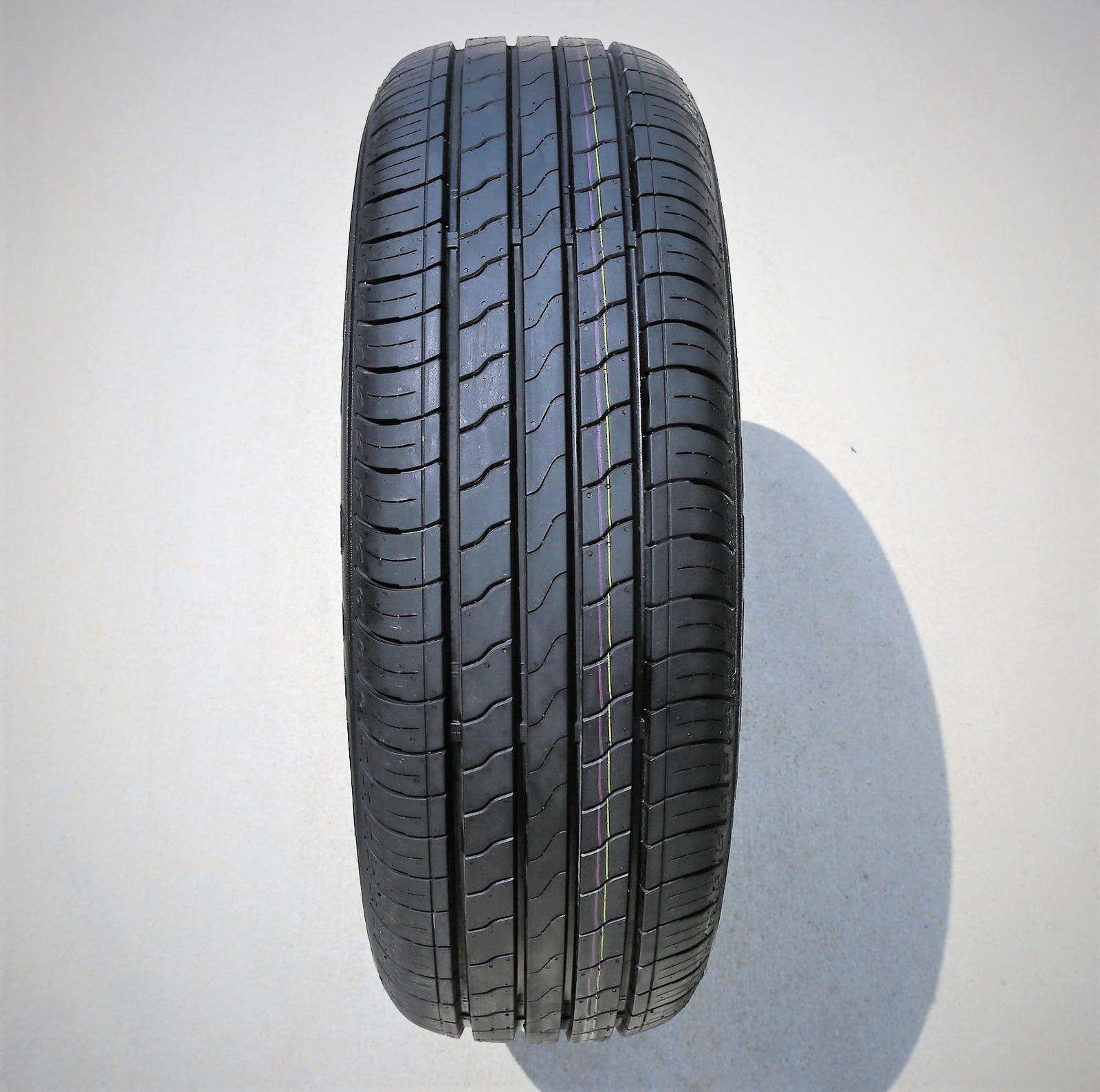 MRF Wanderer Street 215/60R16 95H A/S All Season Tire