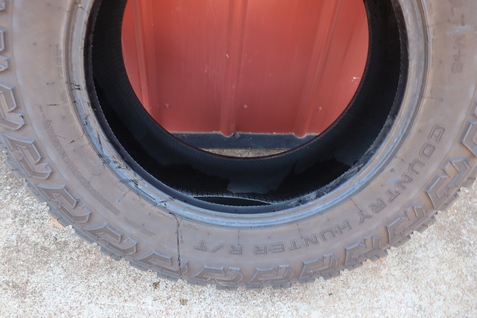 TIRE FURY COUNTRY HUNTER R/T 37X12.50 R20 LT 20″ 126Q